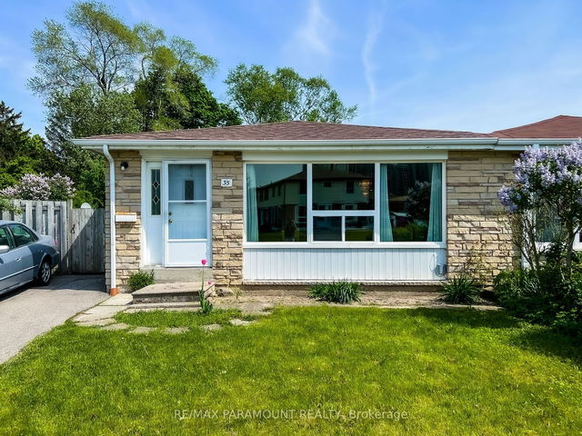 35 Cathcart Crescent