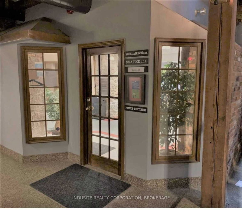 L03 - 60 Queen St E, Brampton, L6V 1A9 | Image 2