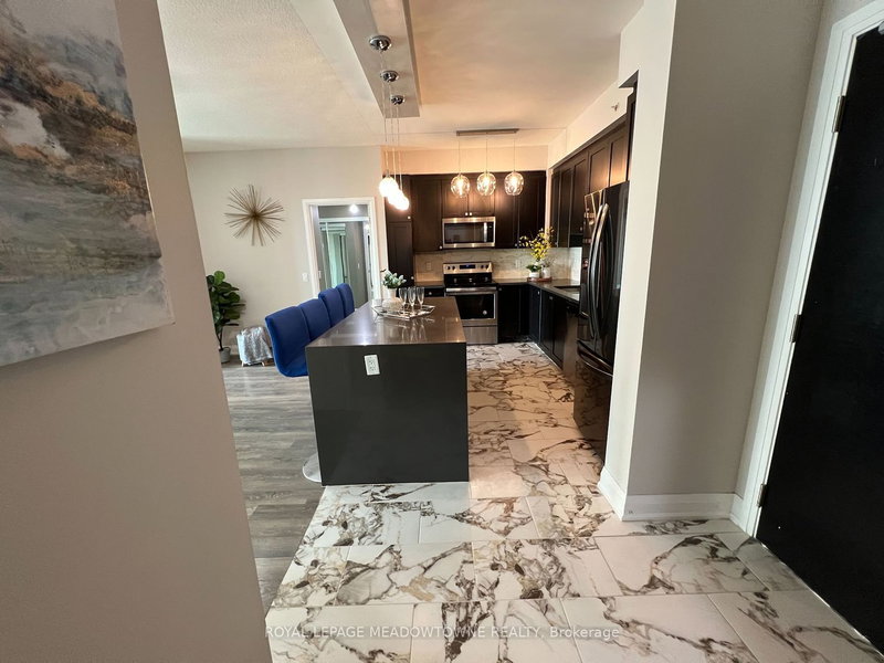 206 - 65 Yorkland Blvd, Brampton, L6P 4M5 | Image 2