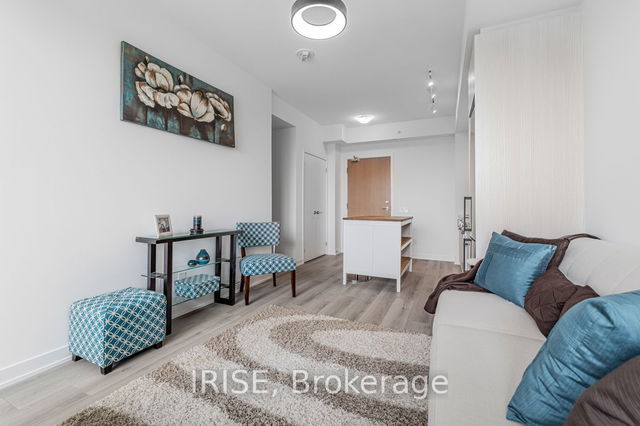 509 - 1787 St Clair Avenue