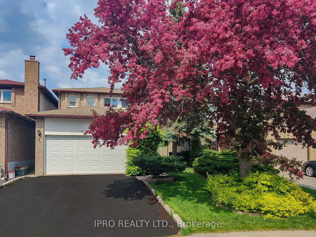 4249 Lingfield Crescent