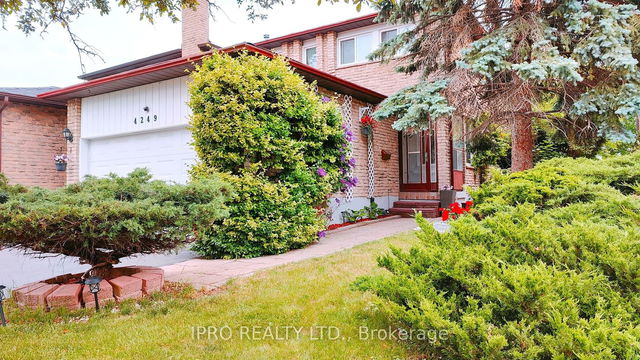 4249 Lingfield Crescent