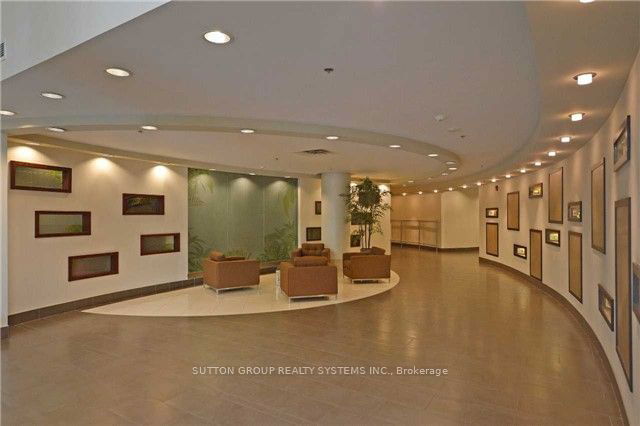 127 - 70 Absolute Avenue