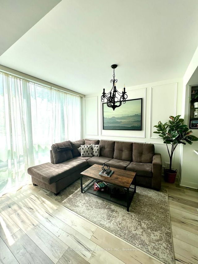 127 - 70 Absolute Avenue