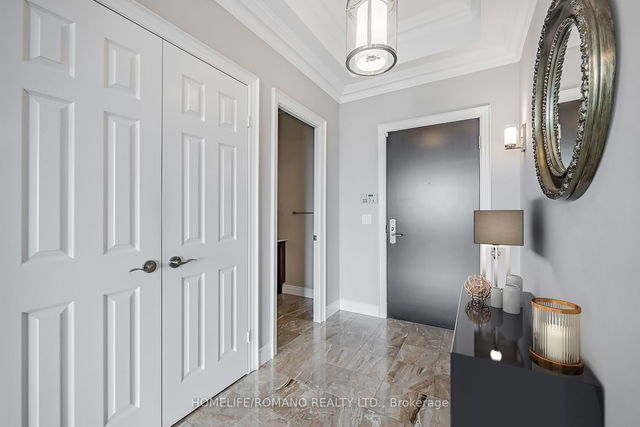 1102 - 1135 Royal York Road