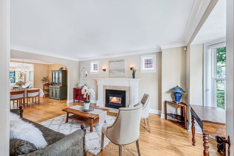 117 Mill St S, Brampton, L6Y 1T4 | Image 3