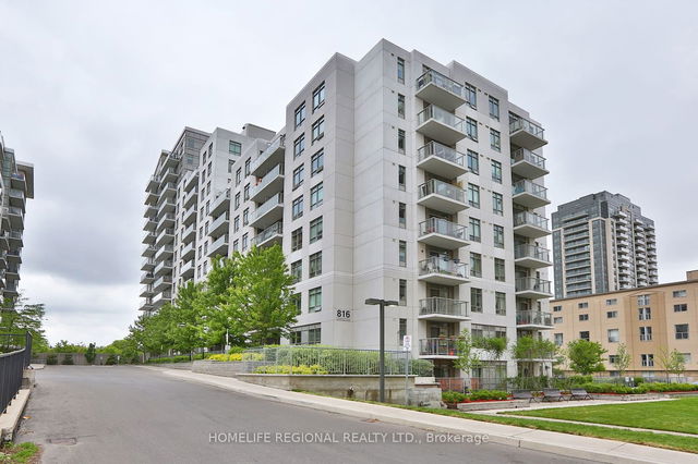 1015 - 816 Lansdowne Avenue