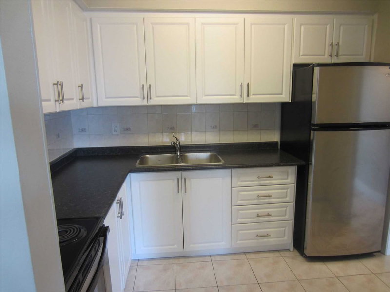 7 - 2965 Islington Ave, Toronto, M9L 2K8 | Image 2