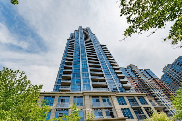 1202 - 15 Viking Lane