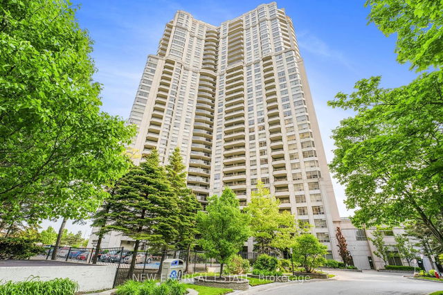 1701 - 35 Kingsbridge Garden Circle