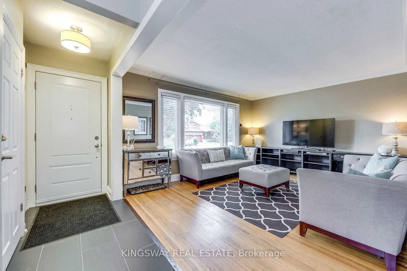 Main - 408 Lanor Ave, Toronto, M8W 2R6 | Image 3