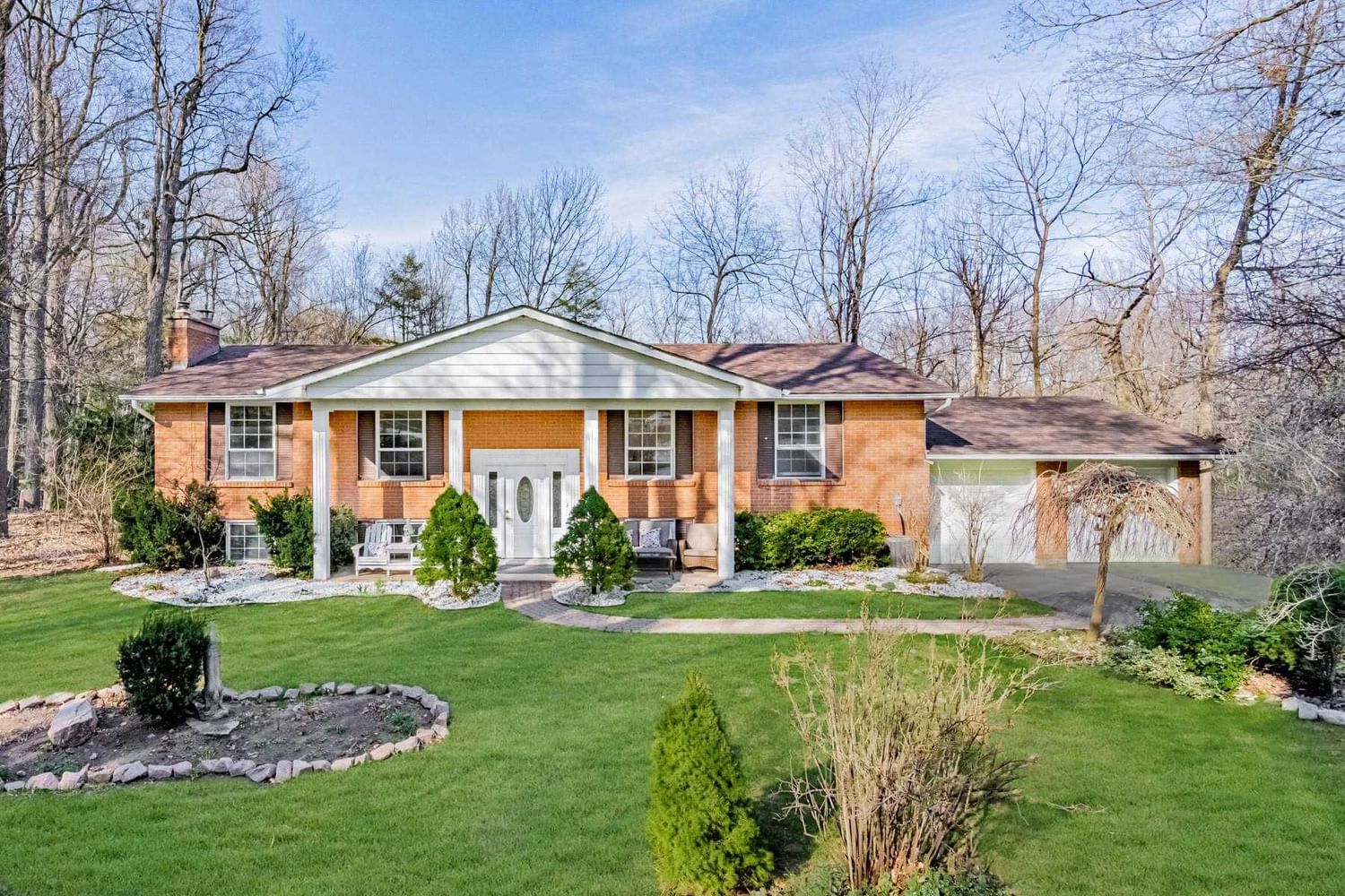 Detached House sold at 69 Glenda Jane Drive, Milton, Campbellville, L0P 1B0 - MLS: W6033997
