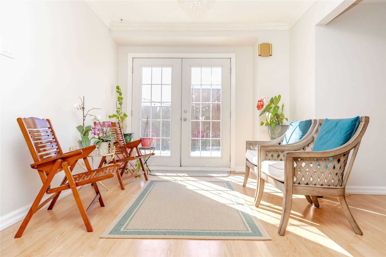 Listing Image 7