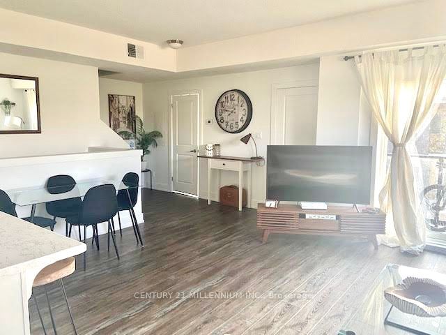 311 - 17 Centre St E, Orangeville, L9W 2W9 | Image 3