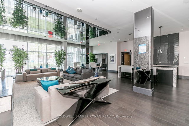 202 - 55 Speers Road