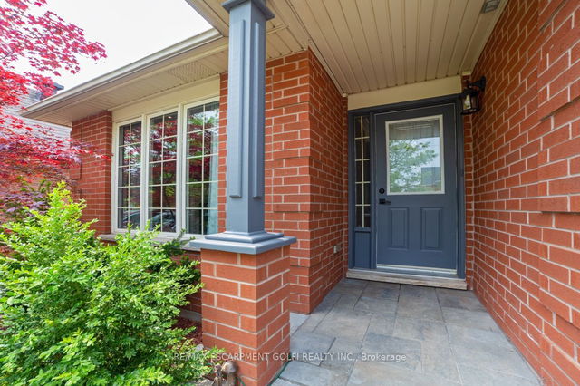 4143 FOXWOOD Drive