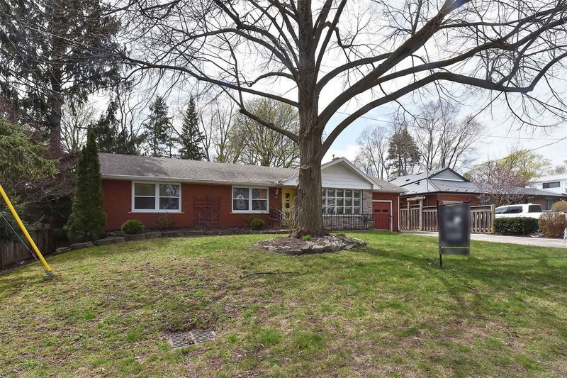 304 Pomona Ave, Burlington, L7N 1T3 | Image 3