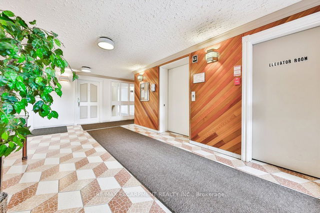62 - 3050 Pinemeadow Drive