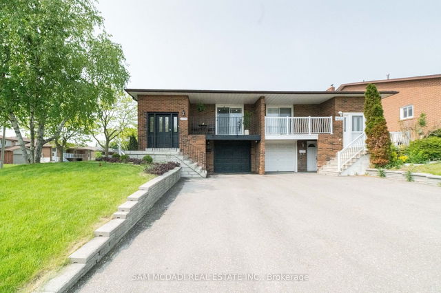 4030 Dunmow Crescent