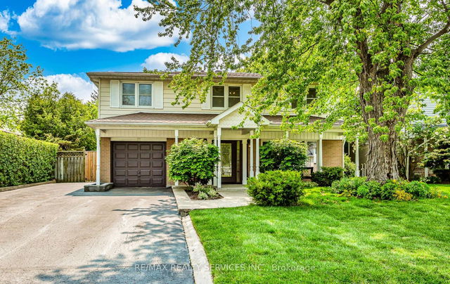 12 Richmond Drive