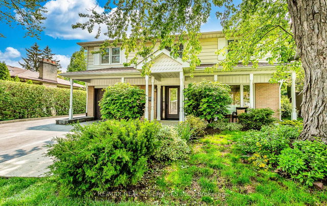 12 Richmond Drive