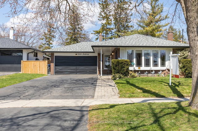 1505 Safeway Crescent