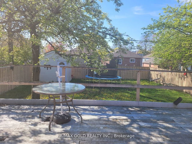 63 Hadrian Drive