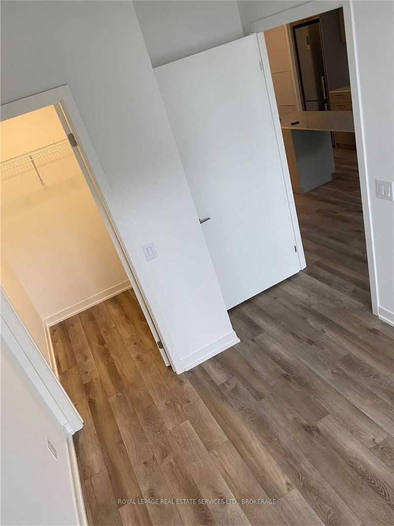 Room1