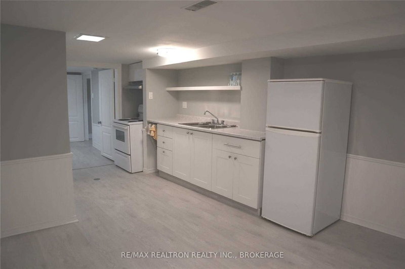 226 Church St, Toronto, M9N 1P1 | Image 3