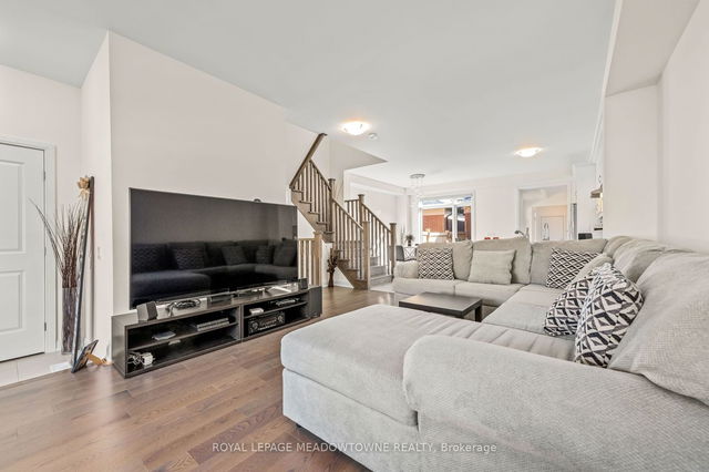 70 Pearman Crescent