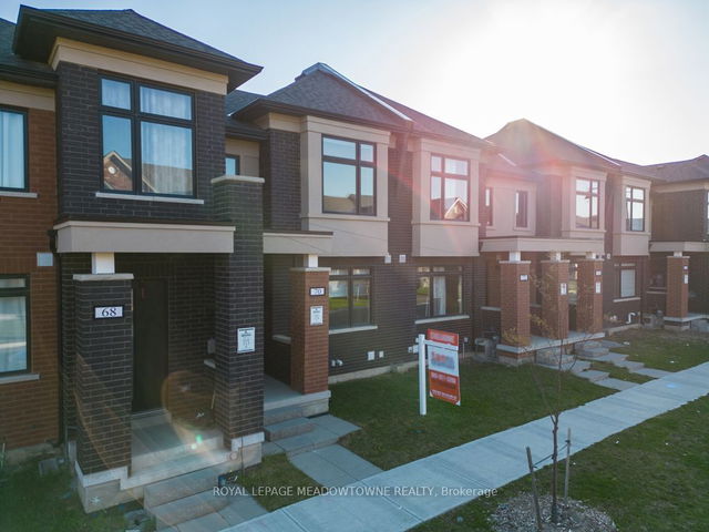 70 Pearman Crescent