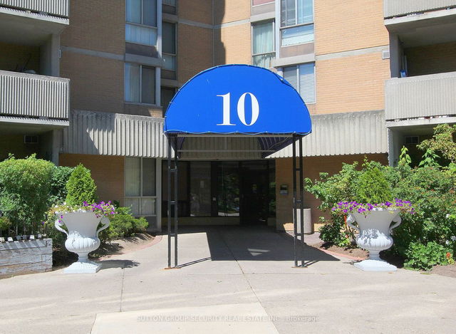 1612 - 10 Martha Eaton Way