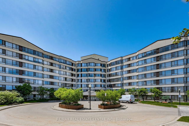 418 - 1001 Cedarglen Gate