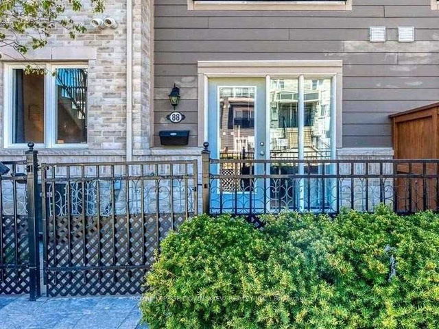 88 - 60 Fairwood Circle