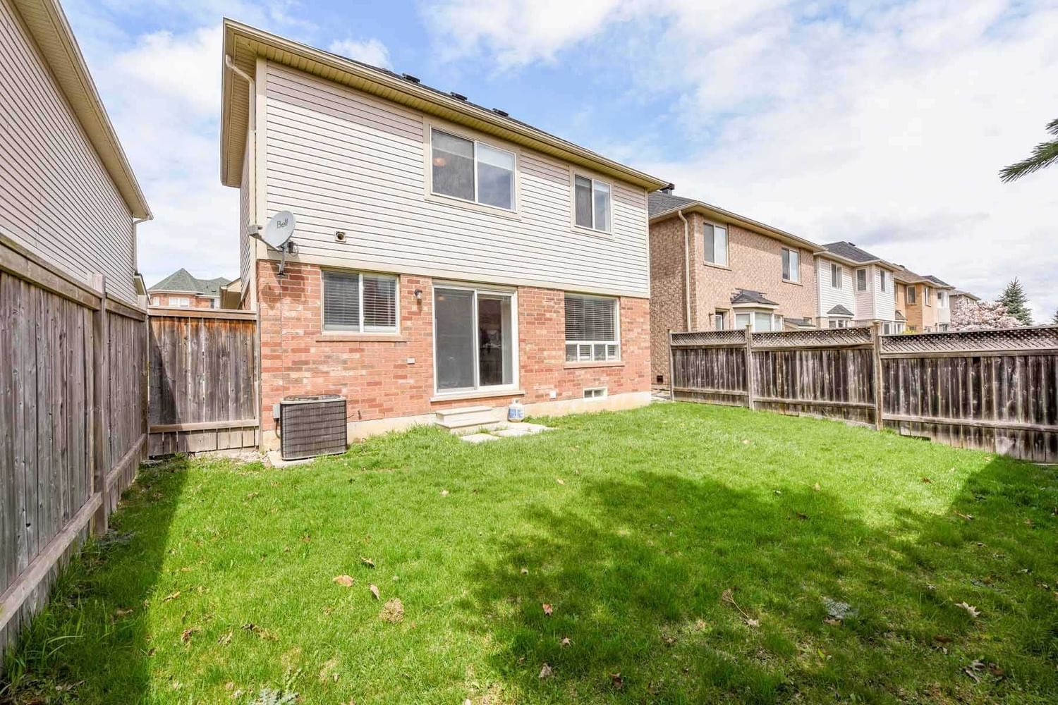 Listing Image 7