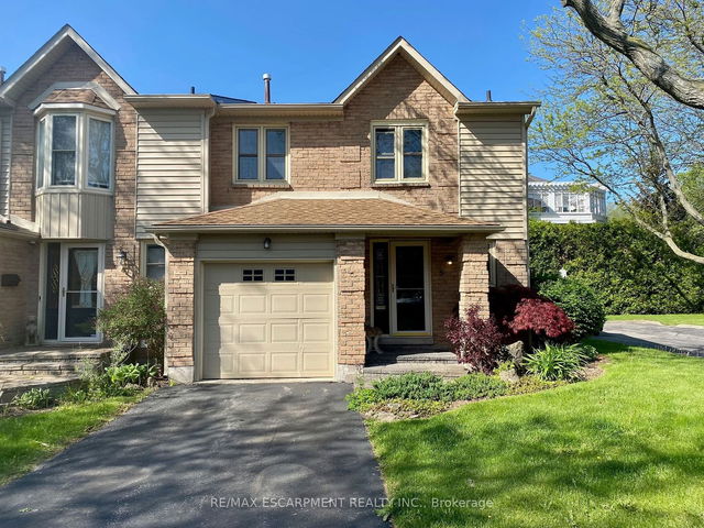 5 - 5411 Lakeshore Road