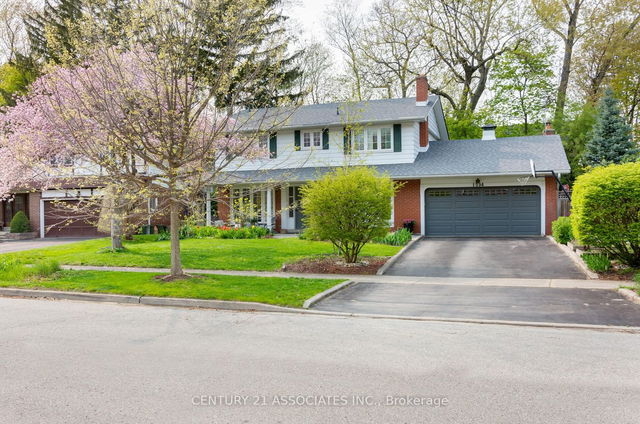 1594 Calumet Place