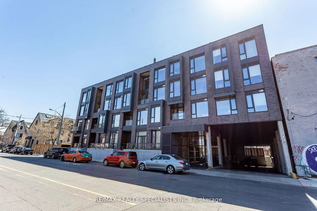 202 - 35 Wabash Avenue