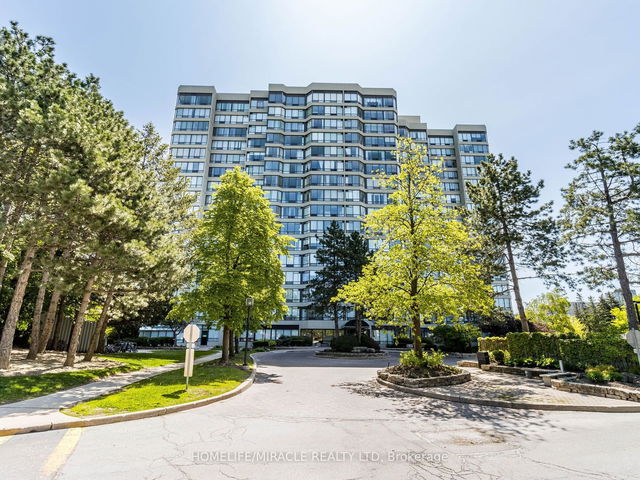#1701 - 26 Hanover Road