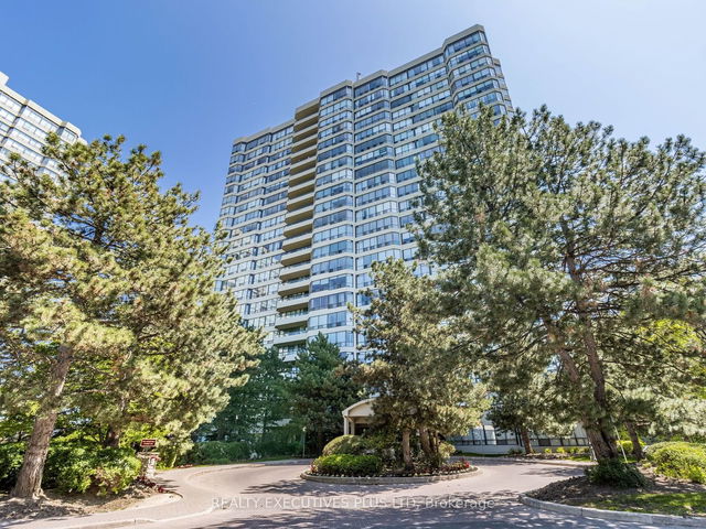 405 - 24 Hanover Road