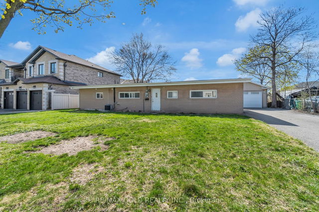 3063 Bonaventure Drive