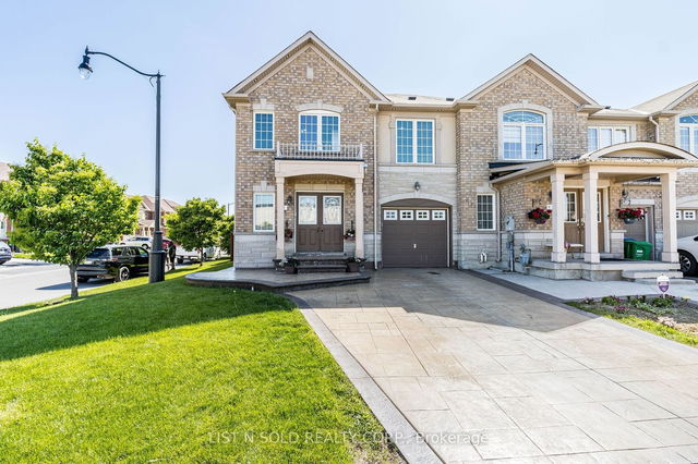 5 Fairwood Circle