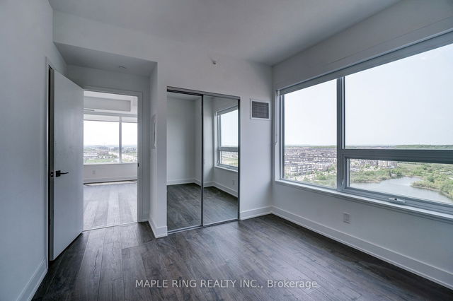 1102 - 2481 Taunton Road
