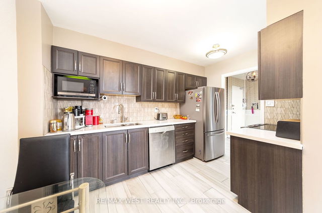 2303 - 85 Emmett Avenue