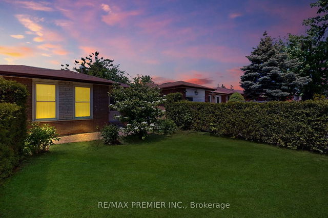 3705 KEENAN Crescent