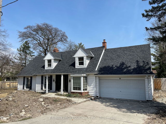 1 Alderton Court
