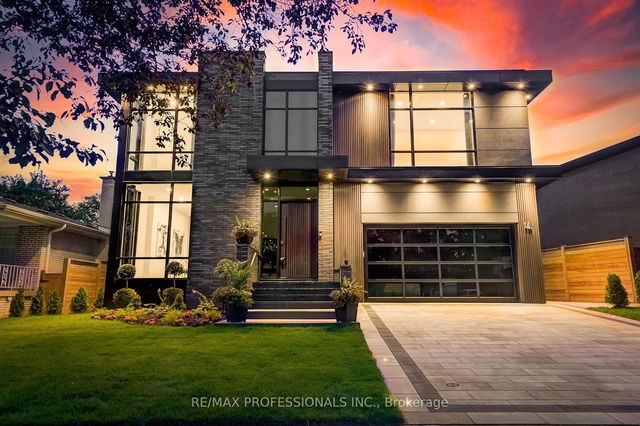 16 Lemonwood Drive