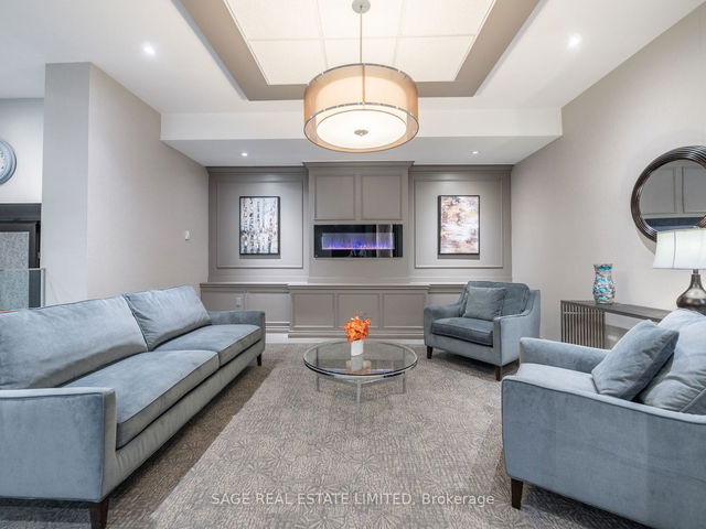 1106 - 965 Inverhouse Drive
