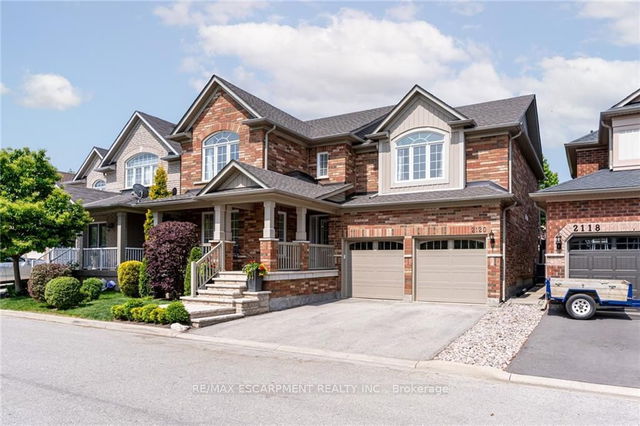 2120 Newell Crescent