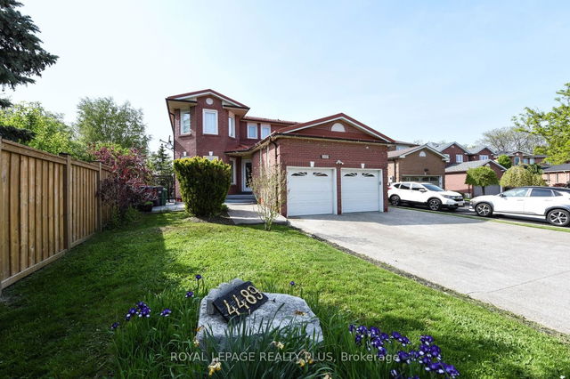 4489 Weymouth Commons Crescent
